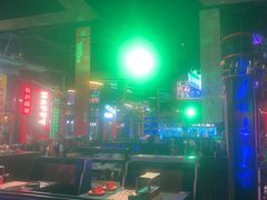 -路边边.炒菜烧烤.音乐餐厅(良乡长虹店)