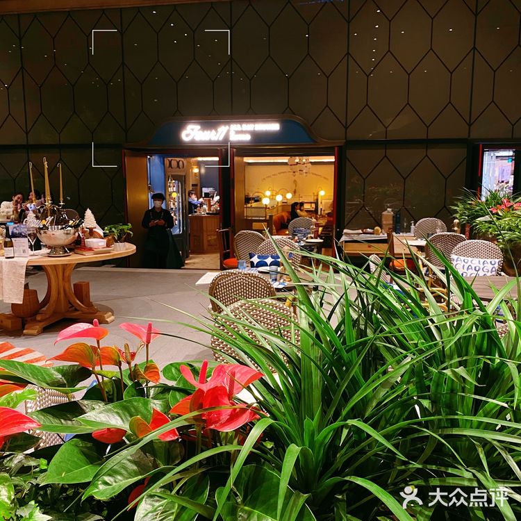 西安探店|西安skp法式复古餐酒馆🥩🍷