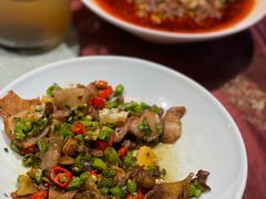老坛辣椒肉炒肉-桑吉林新派藏餐·汤锅·川菜