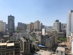 -昆明中心皇冠假日酒店