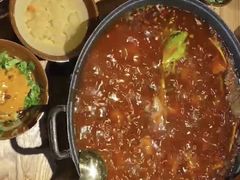 -四小区火锅·巷子里的重庆火锅(花照壁店)
