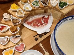 -香麒园·过桥米线·南湖雅宴