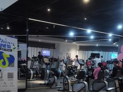 -银吉姆健身(平江万达馆)