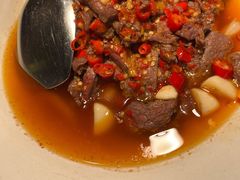 -费大厨辣椒炒肉(万家丽一店)