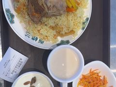 -大食代美食广场(上海中心店)