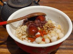 吉祥六宝煮冰粉-红料理|串串有瘾·烧烤(吴中路店)