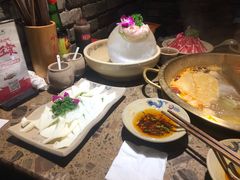 -小龙坎老火锅(滨江店)