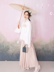 -女王风尚STUDIO·轻奢化定制