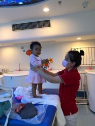 -马博士婴幼儿游泳馆(广安门旗舰店)