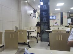 大堂-江三王记牛杂馆(总店)