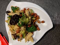 -缘福乡村铁锅炖民宿(八达岭店)