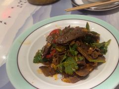 -松沪名灶·豆浆鱼头·新上海菜(飞航吾悦广场店)