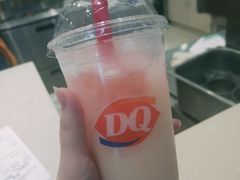 -DQ·蛋糕·冰淇淋(合生汇店)