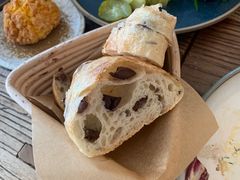 -O'mills Sourdough Bakery&Bistro(永嘉路店)