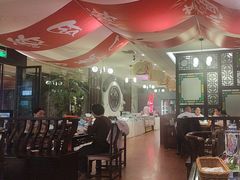 -潇湘华天大酒店-湘·悦美食街(芙蓉中路店)