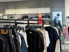 -首创奥特莱斯(西安店)