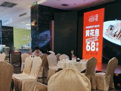 -万龙洲海鲜(大兴绿地缤纷城店)