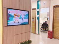 -维乐口腔(美维云门诊陆家嘴店)