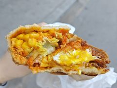 -小红车炸蛋葱油饼