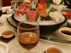 -东豪园林海鲜酒家(南港路辅路店)