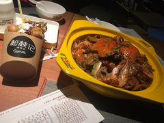 -多嘴肉蟹煲(万达店)