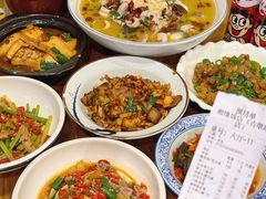 -湘缘道客•湘缘饭店·25年湘菜馆(古墩路店)