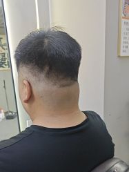 -尤司男士国潮理发馆