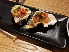 炭烤生蚝-嘎嘎鸭脑壳(金琴店)