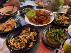 -大树下海鲜饭店
