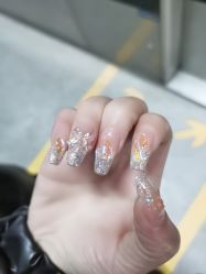 -晨·艺美甲美睫