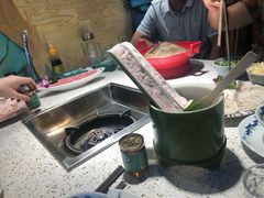 -二荆条·蜀鲜汇城市森林火锅