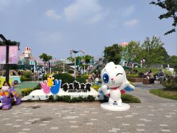 -季高兔窝窝亲子园(上海薰衣草公园店)