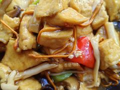 -天天向上素食餐厅(五台山店)