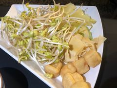 -聚汇三少·龙虾·中餐厅(莫邪路新天地店)