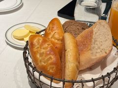 -Wolfgang’s Steakhouse 沃夫冈牛排馆(上海白玉兰广场店)