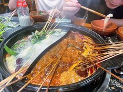 -灌县老妈砂锅串串香(万科红生活广场店)