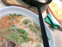 -卢家妈妈·西餐厨房(卜蜂中心店)