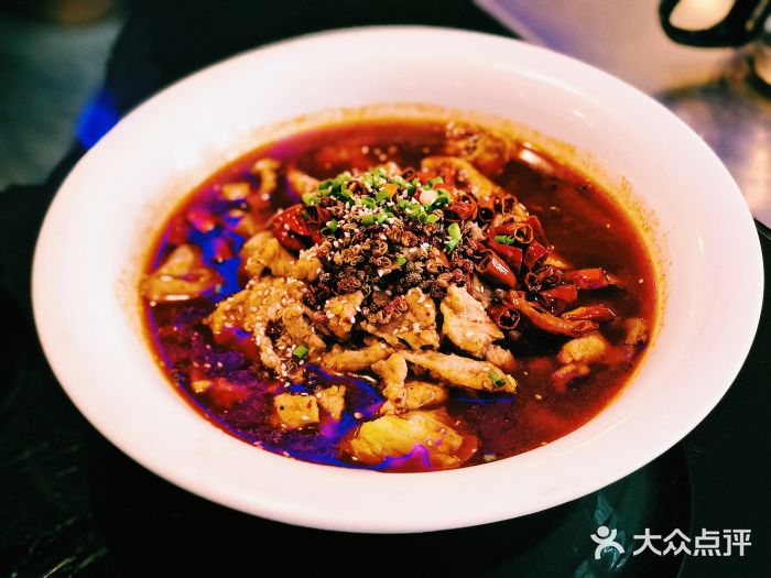 聚鲜楼·川湘家常菜烧烤羊蝎子(台湾街店)水煮肉片图片