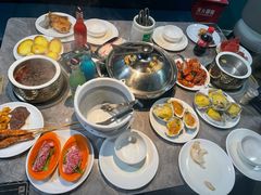 -渔纬港海鲜自助餐厅(湖里万达店)