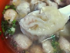 -张阿三馄饨店