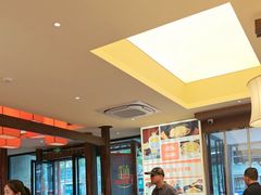 -阿瓦山寨·湘菜现炒·剁椒鱼头王(咸阳总店)