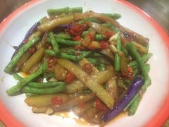 农家三宝-老三样·美食研究中心(世贸路店)