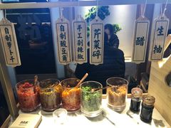 -百春原湖南牛肉粉(百联世纪店)