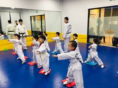 -金载勋跆拳道场(玲东花园店)