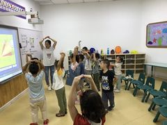 -瑞思少儿中心·少儿英语素养启蒙(勒泰直营校区)