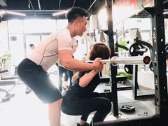 -享受健身·美体塑形馆