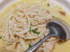 -鸽子侯·家宴·平价海鲜(市图书馆店)