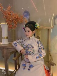 点击看大图 -盘子女人坊古装写真摄影(南京总店)