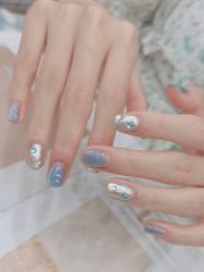 -七彩虹美甲美睫 半永久