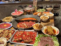 -萍姐火锅·公路夜市(武汉首店)